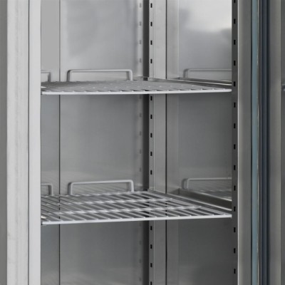 TEFCOLD RF 1420X1 Mrazicí skříň plné dveře GN 2/1