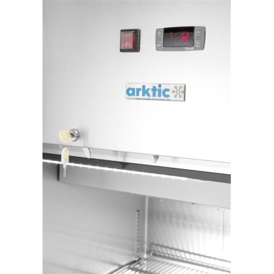Mrazící skříň, jednokřídlé dveře, Arktic, GN 2/1, 465L, 230V/522W, 700x880x(H)2043mm