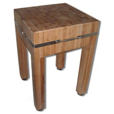 Špalek 40 × 40 × 23 cm, výška 90 cm
