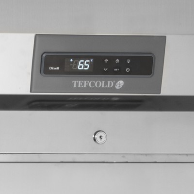 RK 710 G Chladicí skříň prosklené dveře GN2/1