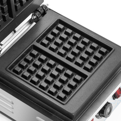 Elektrická vaflovač obdélníková na 2 vafle 4x6, 1.75 kW, 230 V | FORGAST FG09713