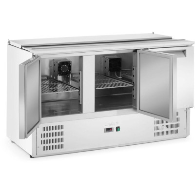 Třídveřový chlazený salátový stůl s odklápěcím víkem, Arktic, 219L, 230V/155W, 700x1365x(H)860mm